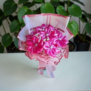 Rózsaszín pluméria szatén csokor (7 szál) � kézműves örökcsokor Anyák napjára, ballagásra - otthon & életmód - virágdekoráció - virágok - virágcsokor - Meska.hu