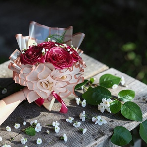 Elegáns bordó rózsacsokor � 7 szálas kézműves virágcsokor ballagásra vagy Anyák napjára - otthon & életmód - virágdekoráció - virágok - virágcsokor - Meska.hu