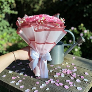 7 szálas rózsaszín szatén rózsacsokor � romantikus ajándék - otthon & életmód - virágdekoráció - virágok - virágcsokor - Meska.hu