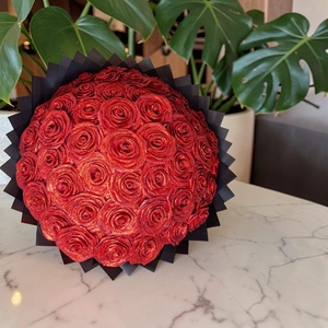 Óriás 50 szálas vörös örökrózsa csokor � romantikus kézműves szatén rózsacsokor - otthon & életmód - virágdekoráció - virágok - virágcsokor - Meska.hu