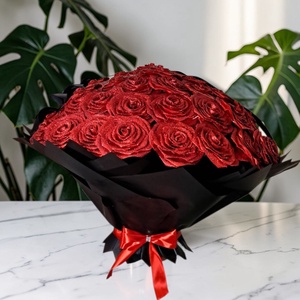 Óriás 50 szálas vörös örökrózsa csokor � csillogó rózsák, LED, egyedi felirat � romantikus kézműves ajándék - otthon & életmód - virágdekoráció - virágok - virágcsokor - Meska.hu