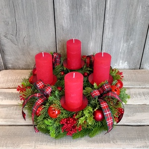 Ünnep Pirosban- Adventi Koszorú/Klasszikus Adventi Koszorú/Piros Adventi Koszorú - karácsony - adventi díszek - adventi koszorú - Meska.hu