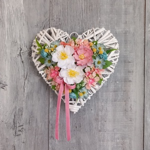 VirágSzív- Virágos Kopogtató/Tavaszi Kopogtató/Tavaszi Ajtódísz/Ajtódísz/Falidísz/ - otthon & életmód - dekoráció - ajtó- és ablak dekoráció - ajtódísz & kopogtató - Meska.hu