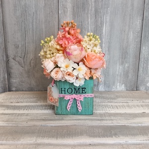 Vintage Virágos Otthon  - Virágos Asztaldísz/Tavaszi Asztaldísz/Asztaldísz/Köszöntő Asztaldísz - Meska.hu