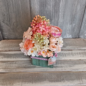 Vintage Virágos Otthon  - Virágos Asztaldísz/Tavaszi Asztaldísz/Asztaldísz/Köszöntő Asztaldísz - otthon & életmód - virágdekoráció - virágdíszek - virágdísz kaspóban - Meska.hu