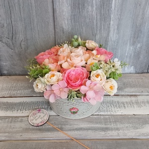 Rózsaálom  - Virágos Asztaldísz/Tavaszi Asztaldísz/Asztaldísz/Köszöntő Asztaldísz/Anyák-napi Asztaldísz - otthon & életmód - virágdekoráció - virágdíszek - virágdísz kaspóban - Meska.hu