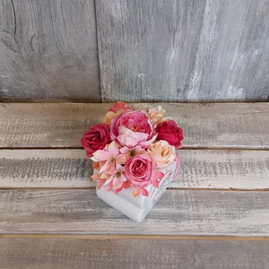  VirágosSzív  - Anyák-napi Asztaldísz/Virágos Asztaldísz/Köszöntő Virágdísz/ - otthon & életmód - virágdekoráció - virágdíszek - virágdísz kaspóban - Meska.hu