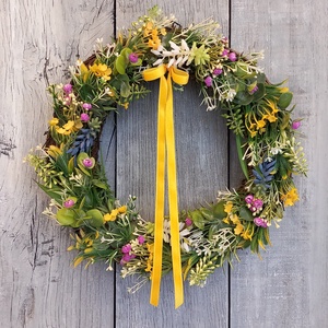 Itt A Tavasz- Tavaszi Kopogtató/Virágos Kopogtató/Tavaszi Ajtódísz/Ajtódísz/Falidísz/Koszorú, Otthon & Életmód, Dekoráció, Ajtó- és ablak dekoráció, Ajtódísz & Kopogtató, Virágkötés, MESKA