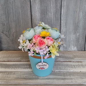  Szeretettel  - Tavaszi Asztaldísz/Virágos Asztaldísz/Köszöntő Virágdísz/Asztaldísz/Virágdísz, Otthon & Életmód, Virágdekoráció, Virágdíszek, Virágdísz kaspóban, Virágkötés, MESKA