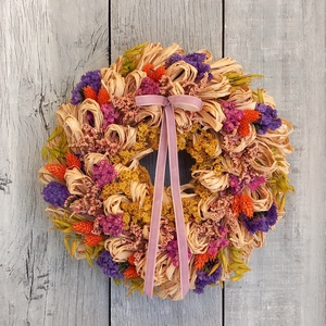 Színes Kócoska- Szárazvirág Ajtódísz/Tavaszi Ajtódísz/Szárazvirág Kopogtató/Nyári Ajtódísz/Falidísz/Koszorú - otthon & életmód - dekoráció - ajtó- és ablak dekoráció - ajtódísz & kopogtató - Meska.hu