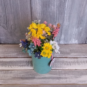  Színes Tavasz  - Tavaszi Asztaldísz/Virágos Asztaldísz/Anyák-napi Asztaldísz - otthon & életmód - virágdekoráció - virágdíszek - virágdísz kaspóban - Meska.hu