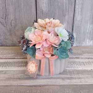 Vintage Kékség - Anyák-napi Asztaldísz/Tavaszi Asztaldísz/Virágos Asztaldísz/Köszöntő Asztaldísz - Meska.hu