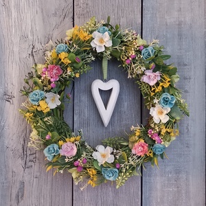 VirágSzív Kopogtat- Tavaszi Kopogtató/Virágos Kopogtató/Tavaszi Ajtódísz/Ajtódísz/Falidísz/Koszorú - Meska.hu