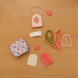 Hímzés Elvitelre: Epres Teafilter Kit, DIY (Csináld magad), Egységcsomag, Hímzés, MESKA