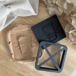 3D fondant forma és kiszúró - Pumpkin Spice Latte, Otthon & Életmód, Konyhafelszerelés, tálalás, Sütés, főzés, Sütikiszúró, Mézeskalácssütés, Mindenmás, MESKA