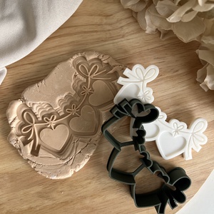3D fondant forma és kiszúró - Három szív, Otthon & Életmód, Konyhafelszerelés, tálalás, Sütés, főzés, Sütikiszúró, Mézeskalácssütés, Mindenmás, MESKA