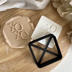 3D fondant forma és kiszúró - XoXo, Otthon & Életmód, Konyhafelszerelés, tálalás, Sütés, főzés, Sütikiszúró, Mézeskalácssütés, Mindenmás, MESKA