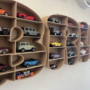 Fali játéktároló - Kinder, mini figura, Hot Wheels, Matchbox - baba - mama - babaszobabútor - játéktároló - Meska.hu