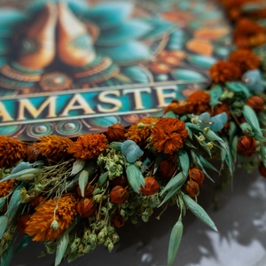 Namaste kopogtató � a nyugalom, harmónia és önkifejezés ajtódísze - otthon & életmód - dekoráció - ajtó- és ablak dekoráció - ajtódísz & kopogtató - Meska.hu