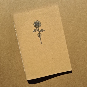 Mini határidőnapló / tervező füzet A6 méretben - újrahasznosított virágos borító - otthon & életmód - papír, írószer - jegyzetfüzet & napló - Meska.hu