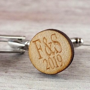 Gravírozott fa mandzsettagomb -  - Meska.hu