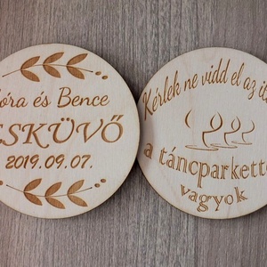 Két oldalán gravírozott esküvői poháralátét, köszönőajándék -  - Meska.hu