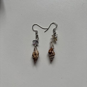 Igazi csigaház fülbevaló, Ékszer, Fülbevaló, Lógó fülbevaló, Ékszerkészítés, MESKA