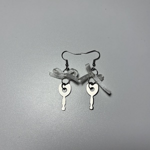 Masnis cuki füli - ékszer - fülbevaló - lógó fülbevaló - Meska.hu