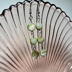 Különleges gyöngyház füli - ékszer - fülbevaló - lógó fülbevaló - Meska.hu