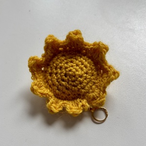 Napocskás horgolt kulcstartó - táska & tok - kulcstartó & táskadísz - táskadísz - Meska.hu