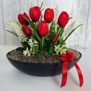 Asztaldísz élethű tulipánnal, Otthon & Életmód, Dekoráció, Virágdísz és tartó, Virágbox, virágdoboz, Virágkötés, MESKA