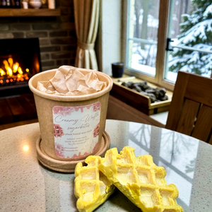 Creamy Waffle Sugarbites Vaníliás Gofri Illatviasz (70 g), Otthon & Életmód, Gyertya, illat, aroma, Gyertya, Gyertya-, mécseskészítés, MESKA