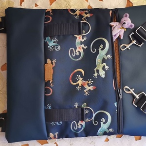 Színes gekkó mintás hátizsák/laptop hátizsák/laptop táska/city bag/női hátizsák róza - táska & tok - hátizsák - roll top hátizsák - Meska.hu