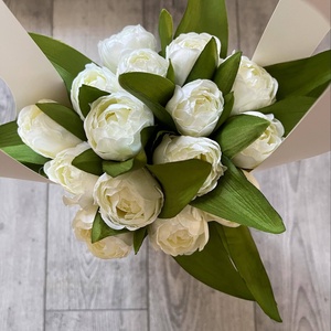 Tulipáncsokor elegáns csomagolásban - otthon & életmód - dekoráció - virágdísz és tartó - csokor & virágdísz - Meska.hu
