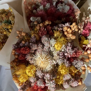 Szárazvirág csokor natúr színekkel - otthon & életmód - virágdekoráció - virágok - virágcsokor - Meska.hu