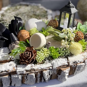 Sírdísz selyem és szárazvirágokból ledes mécsessel - otthon & életmód - vallás - temetkezési tárgy - sírdísz, kegyeleti dísz - Meska.hu