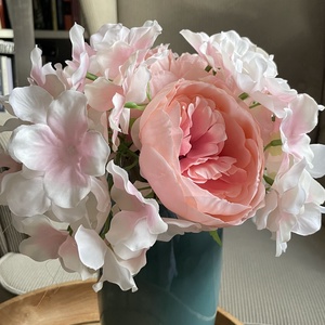 Tavaszi virágcsokor rózsaszín virágokból - otthon & életmód - virágdekoráció - virágok - virágcsokor - Meska.hu