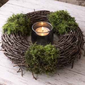 Tavaszi nyírfaágból és mohából készített kis asztaldísz mécsessel - otthon & életmód - dekoráció - asztal és polc dekoráció - asztaldísz - Meska.hu