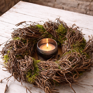 Tavaszi nyírfavesszőből és mohából kötött nagy asztaldísz mécsessel - otthon & életmód - dekoráció - asztal és polc dekoráció - asztaldísz - Meska.hu