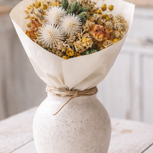 Szárazvirág csokor natúr és zöld színekkel - otthon & életmód - virágdekoráció - virágok - virágcsokor - Meska.hu