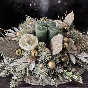 Elegáns, zöld-arany adventi asztaldísz - Meska.hu