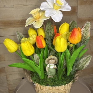 Tavaszi tulipános asztaldísz  - Meska.hu