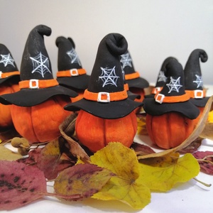 Kézzel készített gyurma halloween-i tök, Ünnepi dekoráció, Lakásdekoráció - Meska.hu