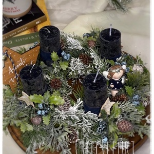 Mélykék advent, Karácsony, Karácsonyi lakásdekoráció, Ünnepi asztaldekoráció, Virágkötés, MESKA