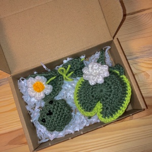 Minty Frog Gift set??, Táska & Tok, Kulcstartó & Táskadísz, Kulcstartó, Ékszerkészítés, Horgolás, MESKA