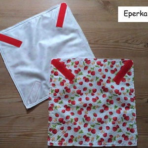 Számtalanszor szalvéta, újraszalvéta - Eperkaland - Meska.hu