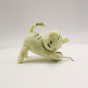 Aranyos cica, horgolt baba - Meska.hu