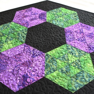 Lila-zöld hatszögek, Otthon & Életmód, Konyhafelszerelés, tálalás, Tálalás, Terítő, Varrás, Patchwork, foltvarrás, MESKA