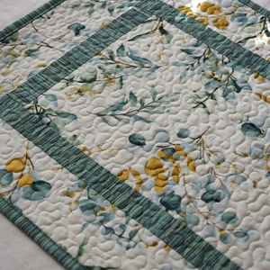 Türkiz - arany futó, Otthon & Életmód, Konyhafelszerelés, tálalás, Tálalás, Terítő, Varrás, Patchwork, foltvarrás, MESKA