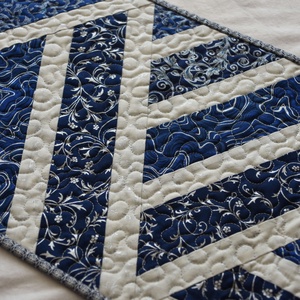 Karácsonyi futó - kék -ezüst színvilág, Karácsony, Karácsonyi lakásdekoráció, Ünnepi asztaldekoráció, Patchwork, foltvarrás, Varrás, MESKA